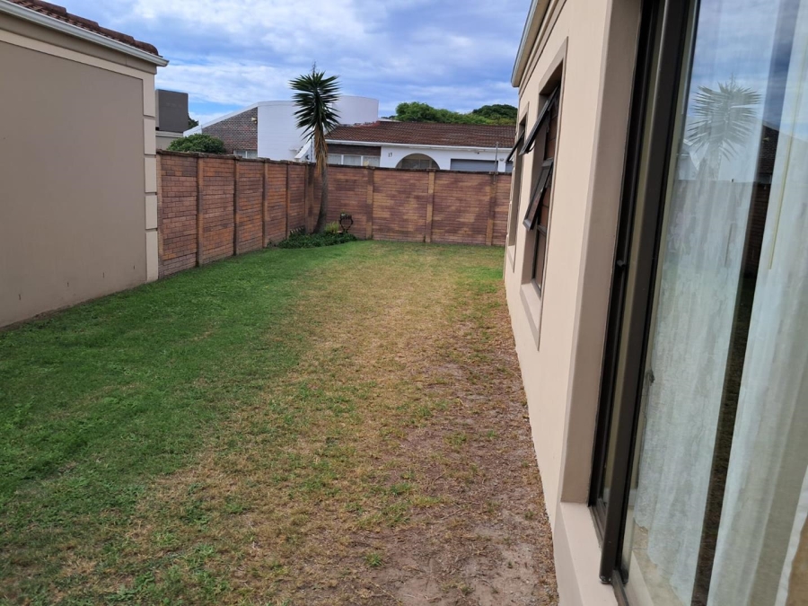 To Let 3 Bedroom Property for Rent in Morningside Eastern Cape